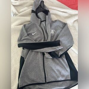 Nike Dry fit Barstool zip up